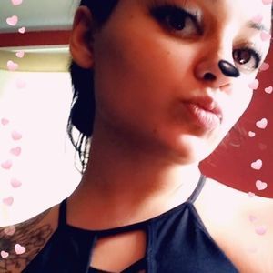 Meet your Posher, Katrina